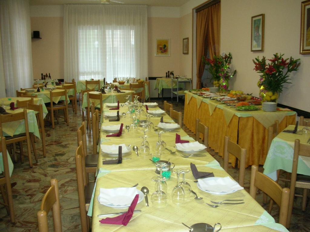 Hotel Gemma Rimini Dış mekan fotoğraf